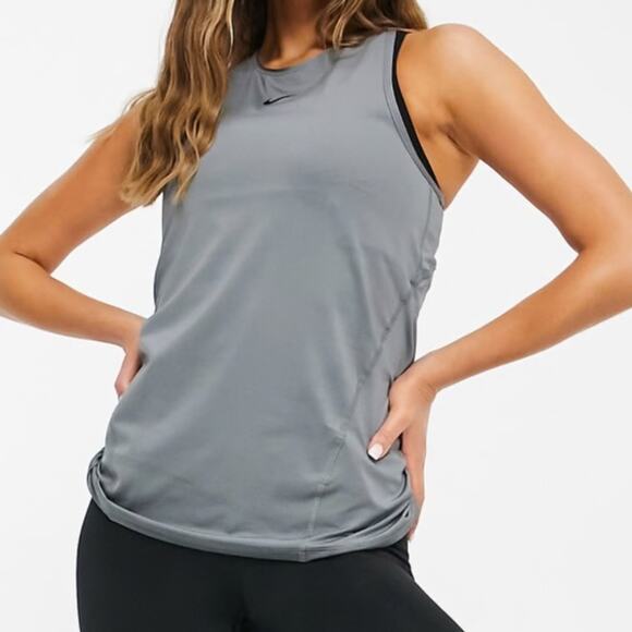 Woman’s Nike Pro Gray Fitted Tank Top with Racerback Size Small - Picture 1 of 6